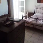 To Let Rena 3*