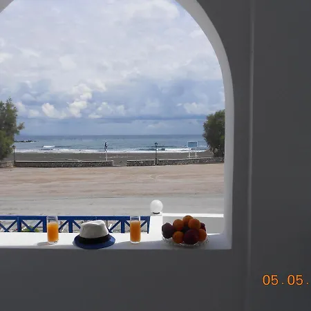 To Let Rena Gasthof Monolithos